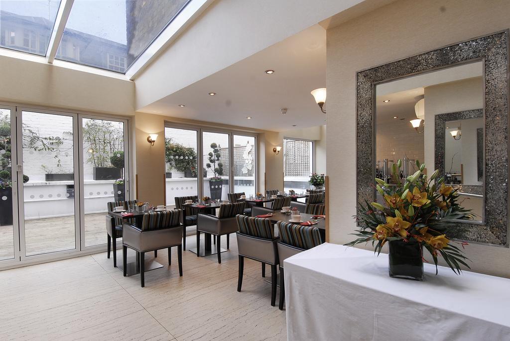 Astors Belgravia Bed & Breakfast London Ngoại thất bức ảnh