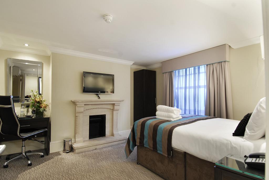 Astors Belgravia Bed & Breakfast London Ngoại thất bức ảnh