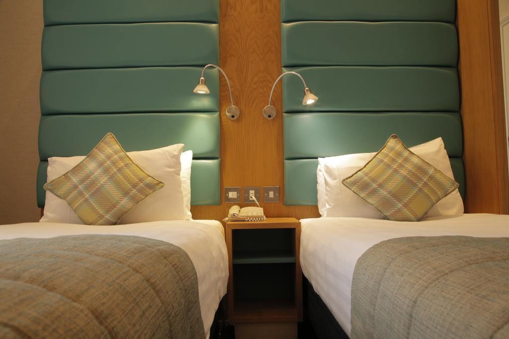Astors Belgravia Bed & Breakfast London Ngoại thất bức ảnh