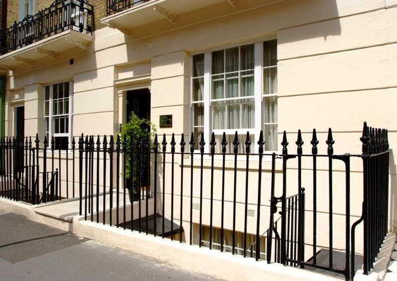 Astors Belgravia Bed & Breakfast London Ngoại thất bức ảnh