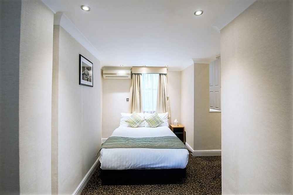 Astors Belgravia Bed & Breakfast London Ngoại thất bức ảnh